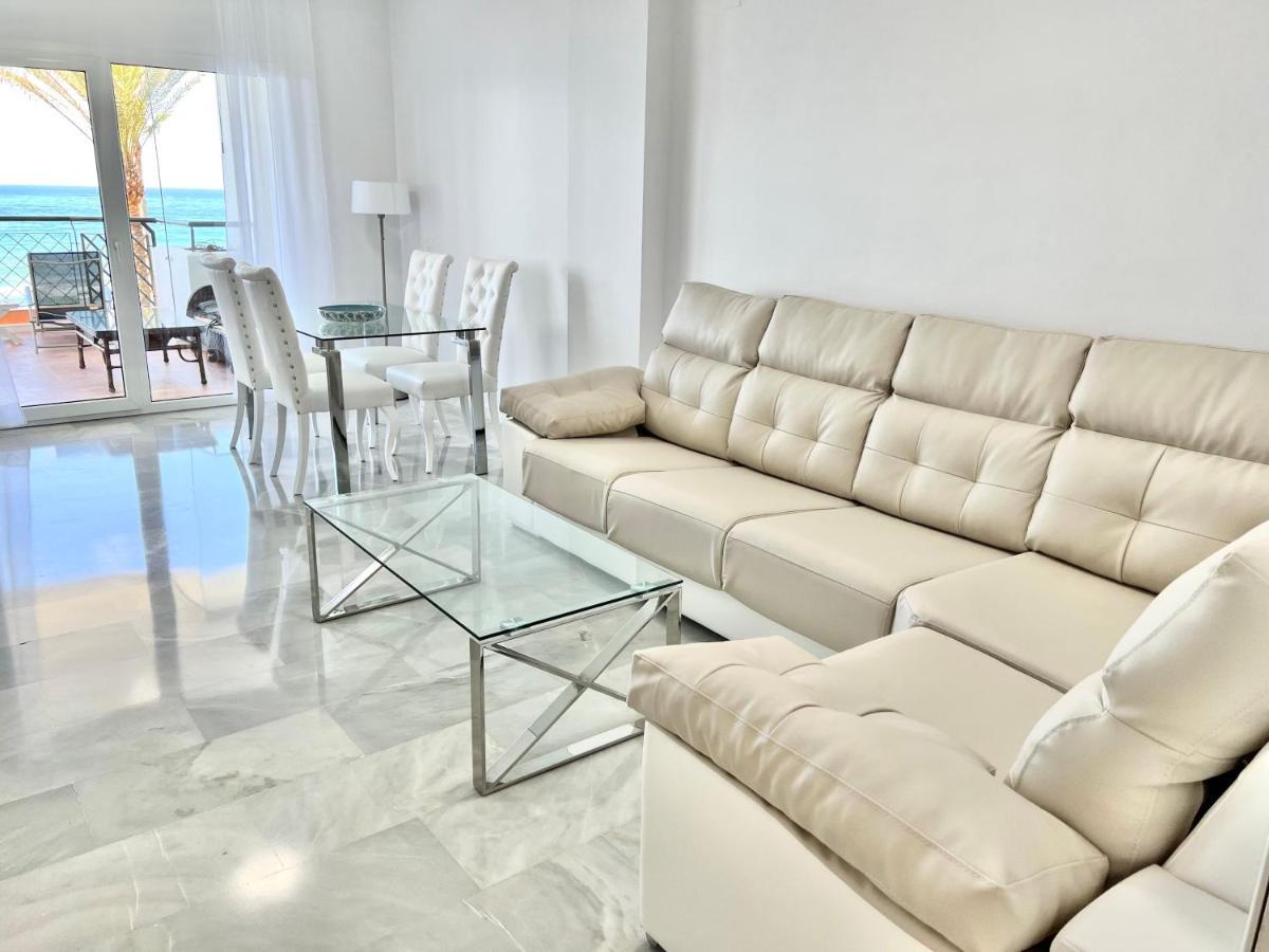 Mi Capricho 170 Beachfront Apartment Sitio de Calahonda Eksteriør billede