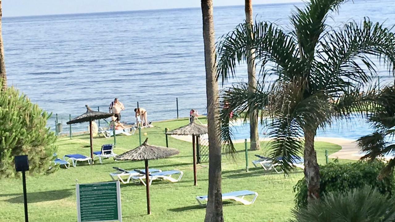 Mi Capricho 170 Beachfront Apartment Sitio de Calahonda Eksteriør billede