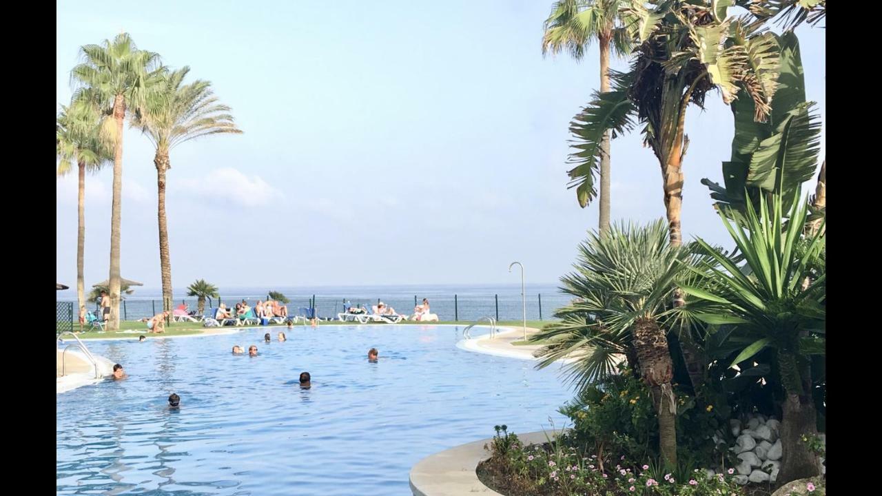 Mi Capricho 170 Beachfront Apartment Sitio de Calahonda Eksteriør billede